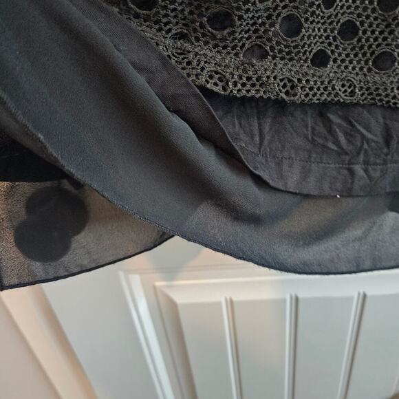 Picadilly Blouse Womens Size Large Black Layed Eyelet Flowing Long Sleeve - Picture 5 of 10